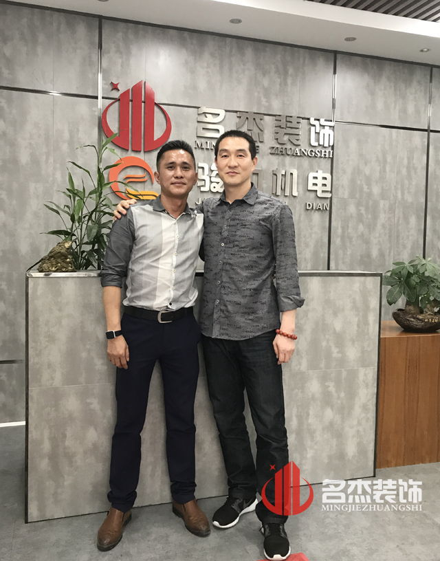 白云办公室正能量奖励网站入口.jpg
