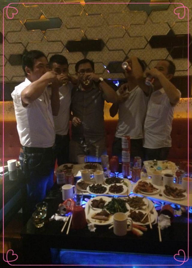 正能量奖励网站入口公司休闲活动.jpg