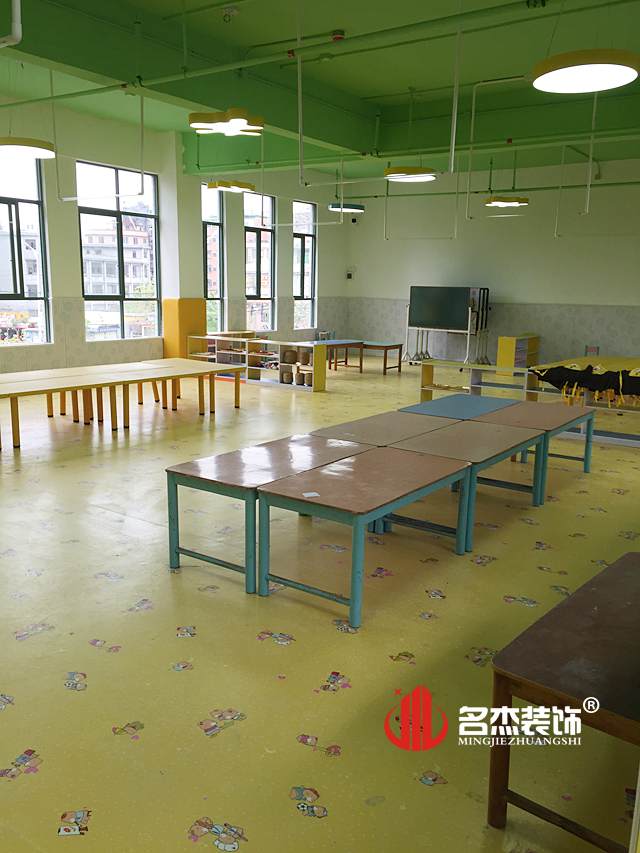 幼儿园教室正能量奖励网站入口设计.jpg