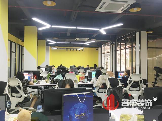 办公区正能量奖励网站入口完工照.jpg