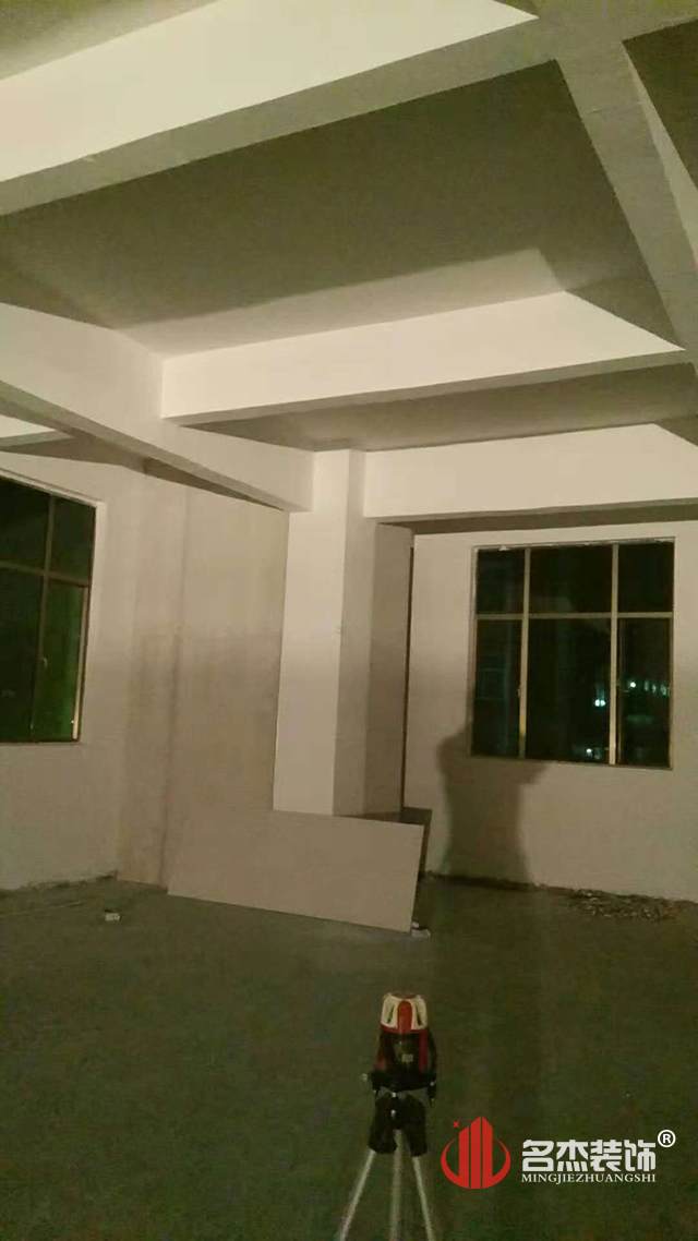 办公室正能量奖励网站入口施工照.jpg