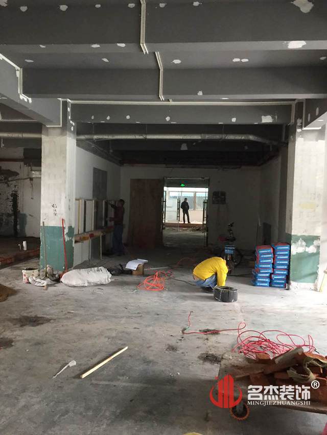 美容美发学校正能量奖励网站入口施工照.jpg