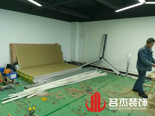 办公室正能量奖励网站入口设计