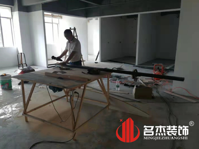办公室正能量奖励网站入口设计