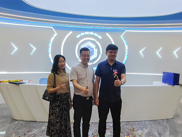 广州办公室正能量奖励网站入口设计