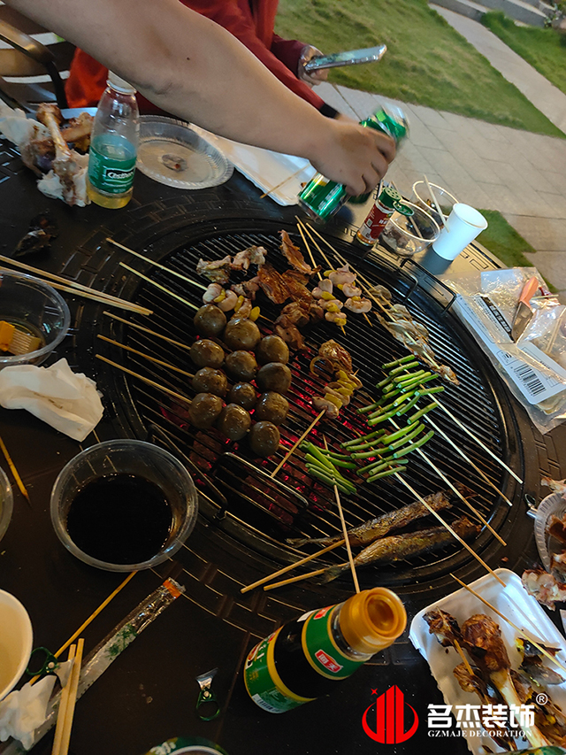 正能量网站在线观看装饰游记