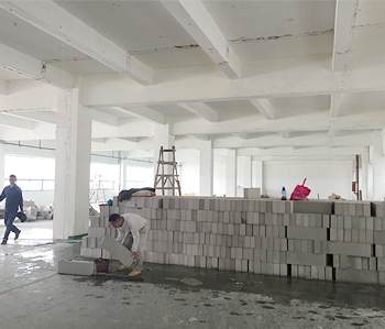 龙洞1000平方厂房正能量奖励网站入口项目开工啦！
