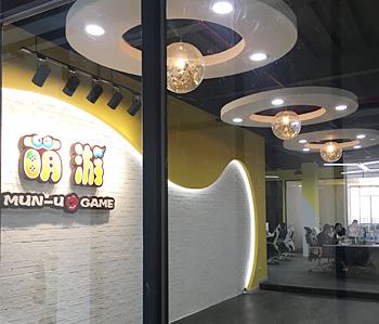 萌游办公室正能量奖励网站入口项目顺利完工啦！